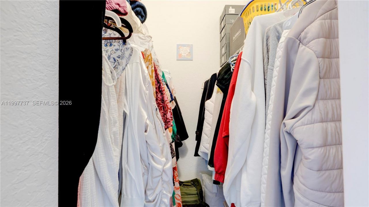 16252 SW 42nd Ter , Miami, FL 33185 Photo