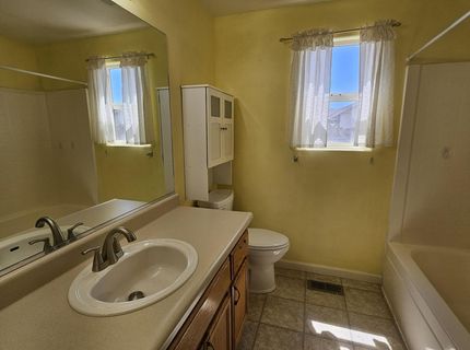 163 Shadow Mountain Drive, Fernley, NV 89408 Photo