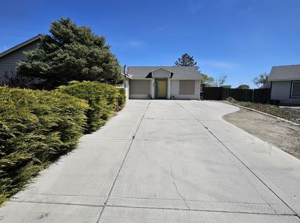 163 Shadow Mountain Drive, Fernley, NV 89408 Photo
