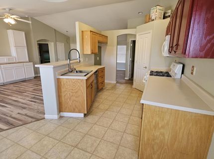 163 Shadow Mountain Drive, Fernley, NV 89408 Photo