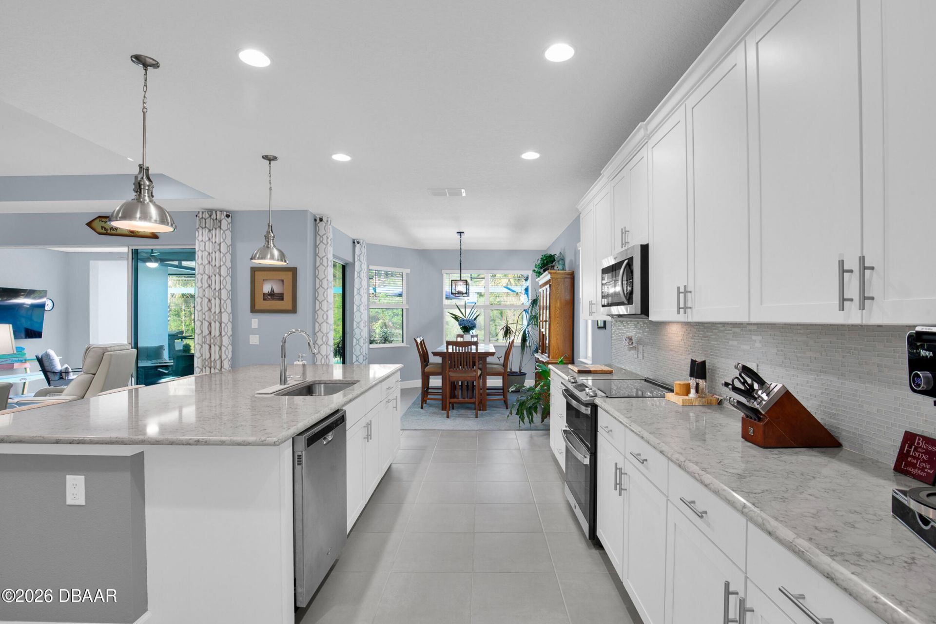 228 Cheeseburger Drive, Daytona Beach, FL 32124 Photo