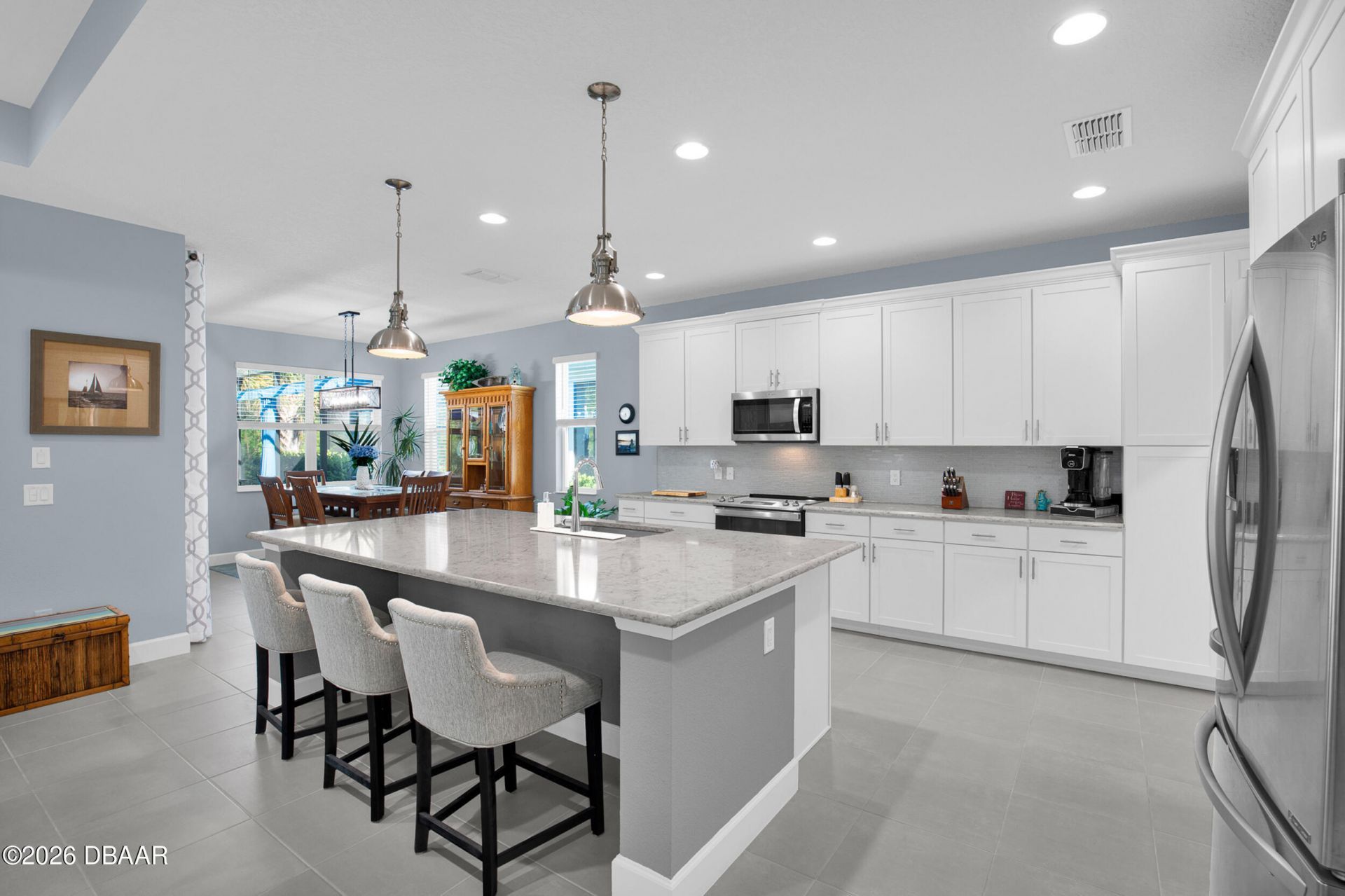 228 Cheeseburger Drive, Daytona Beach, FL 32124 Photo