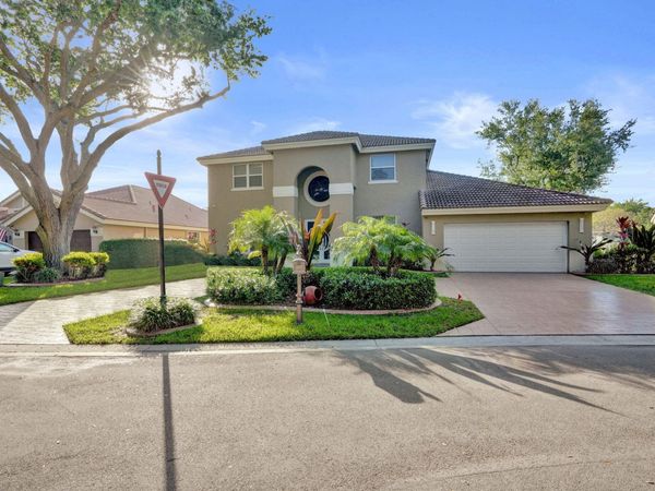 6820 NW 73rd Street, Parkland, FL 33067