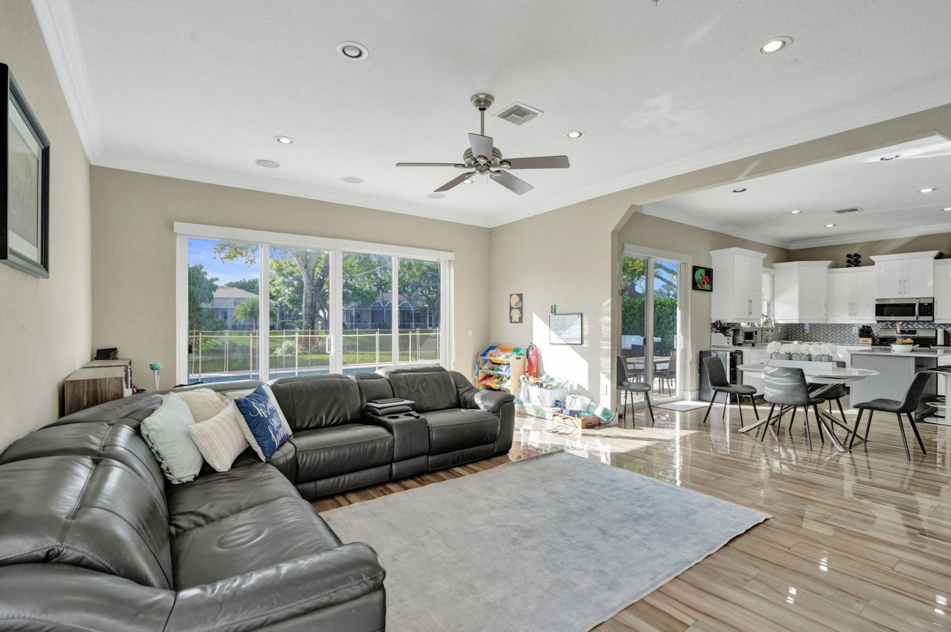6820 NW 73rd Street, Parkland, FL 33067 Photo