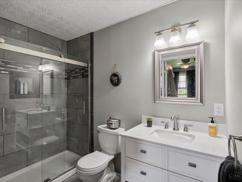 5879 Farmers Road, Unit B, Martinsville, OH 45146 Photo 14