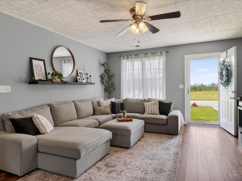 5879 Farmers Road, Unit B, Clark Twp, OH 45146 Photo 6