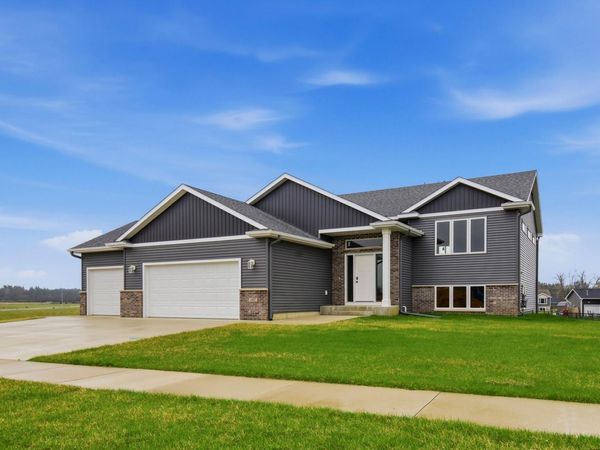 1312 18th Drive NE, Austin, MN 55912