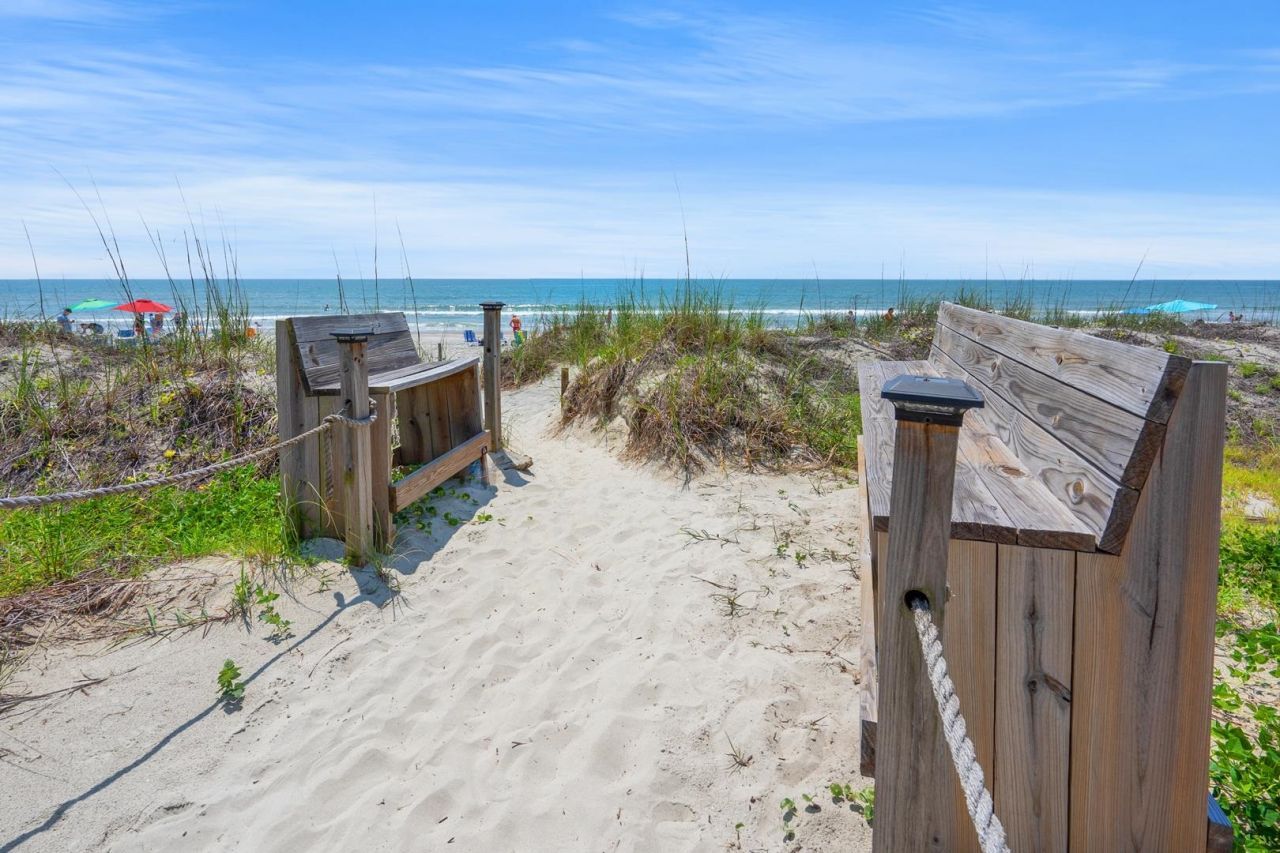 2203 S Ocean Blvd. Photo 10