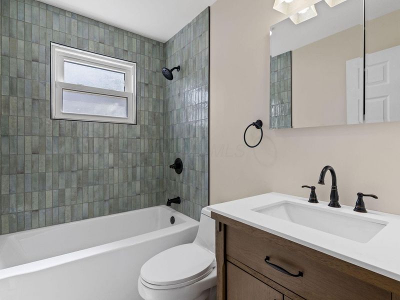 228 Ziegler Avenue, Columbus, OH 43207 Photo 18