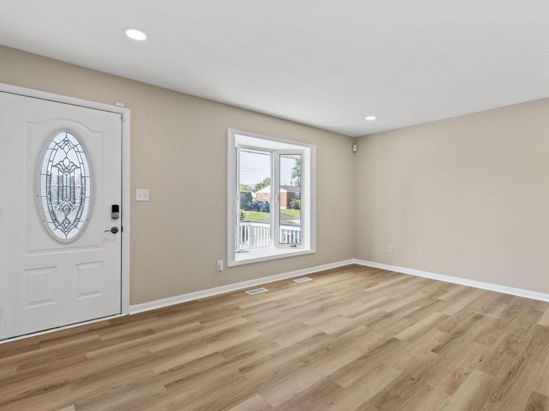 228 Ziegler Avenue, Columbus, OH 43207 Photo 7