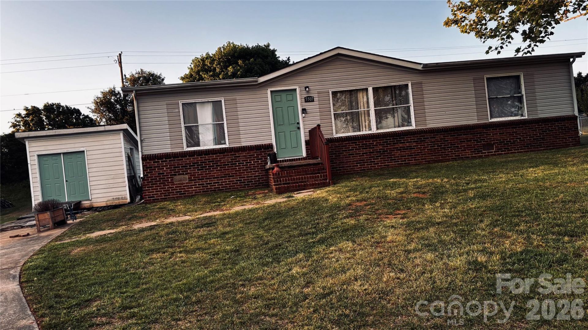 5507 Sandy Creek Court , Newton, NC 28658 Main Photo