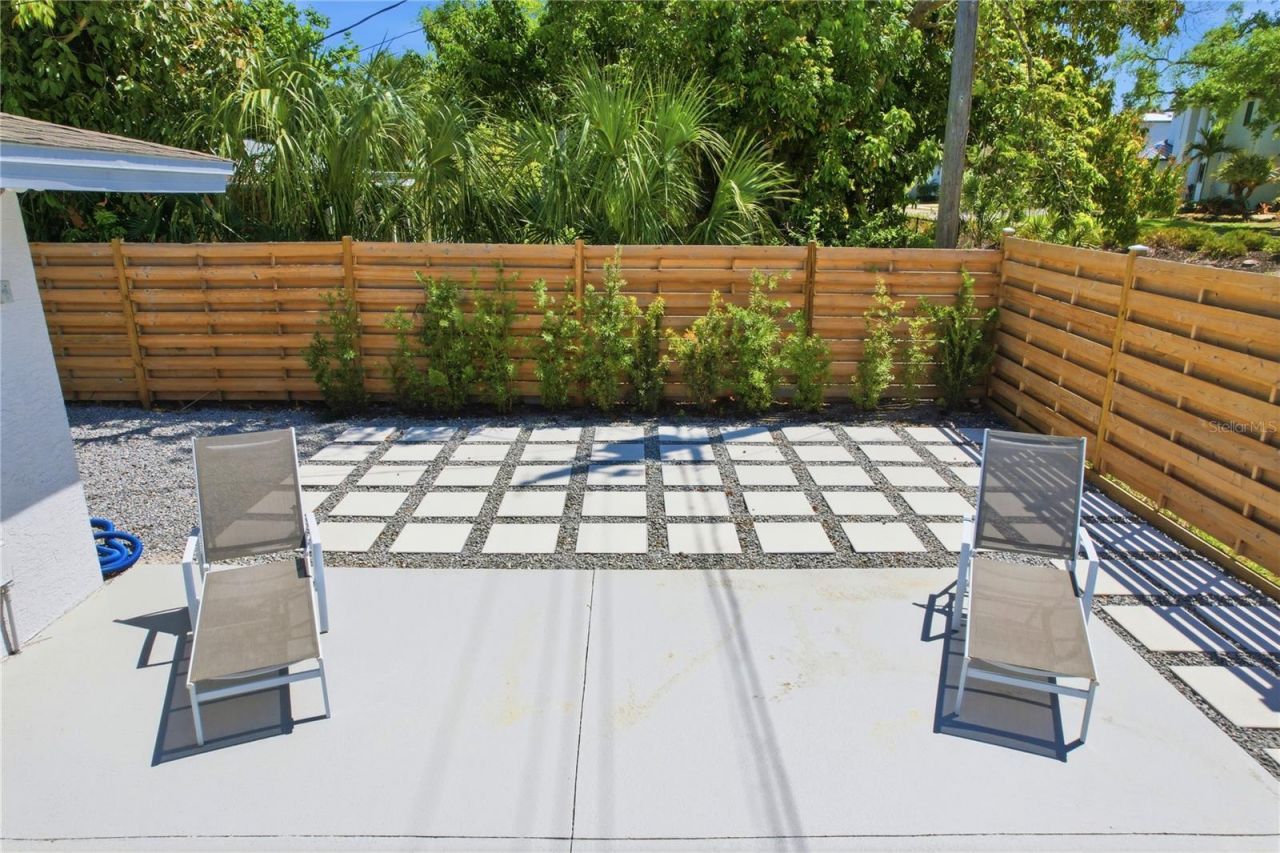 630 Corwood Drive , Sarasota, FL 34234 Photo