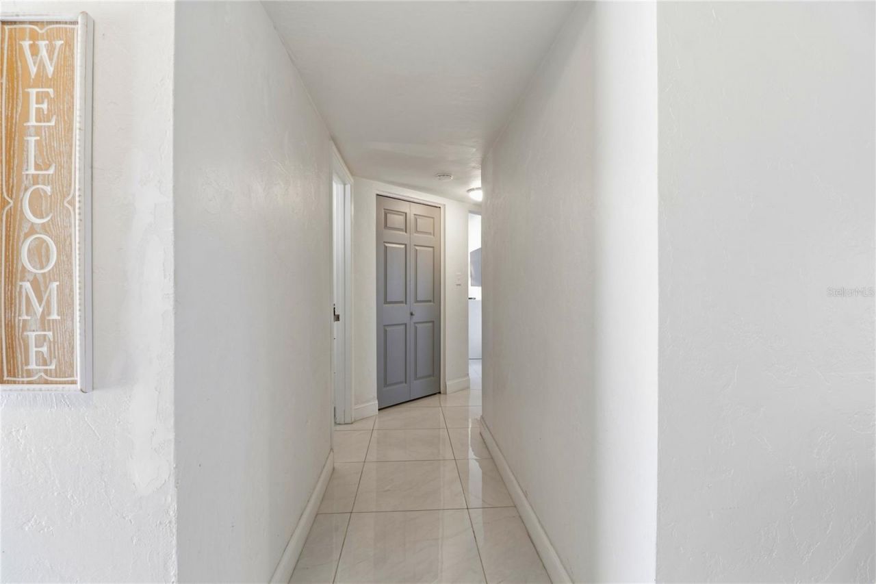 630 Corwood Drive , Sarasota, FL 34234 Photo