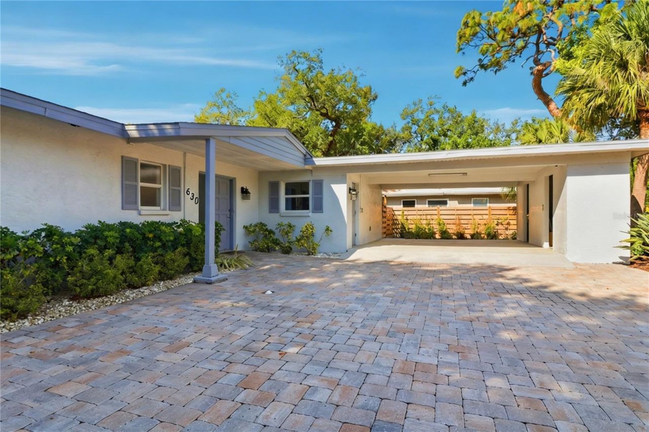 630 Corwood Drive , Sarasota, FL 34234 Photo