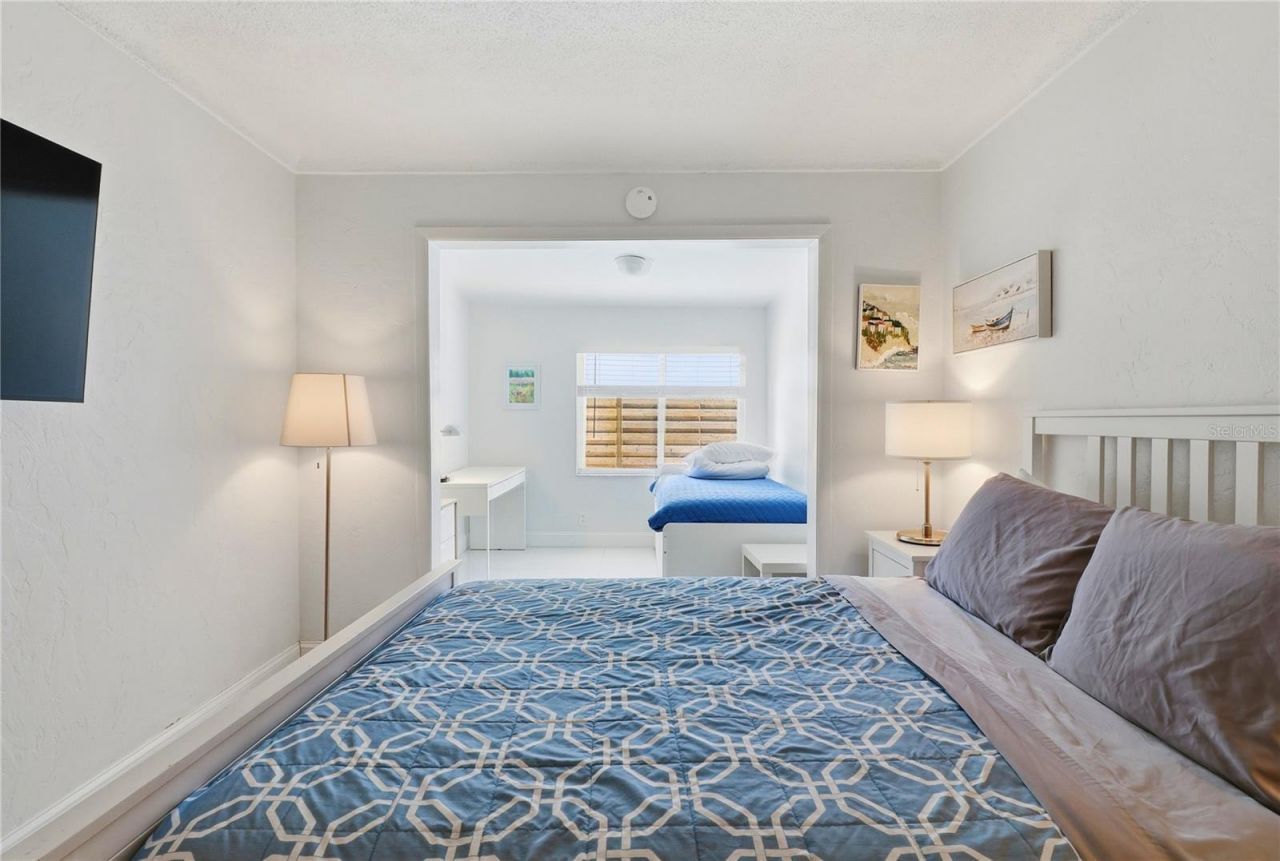 630 Corwood Drive , Sarasota, FL 34234 Photo