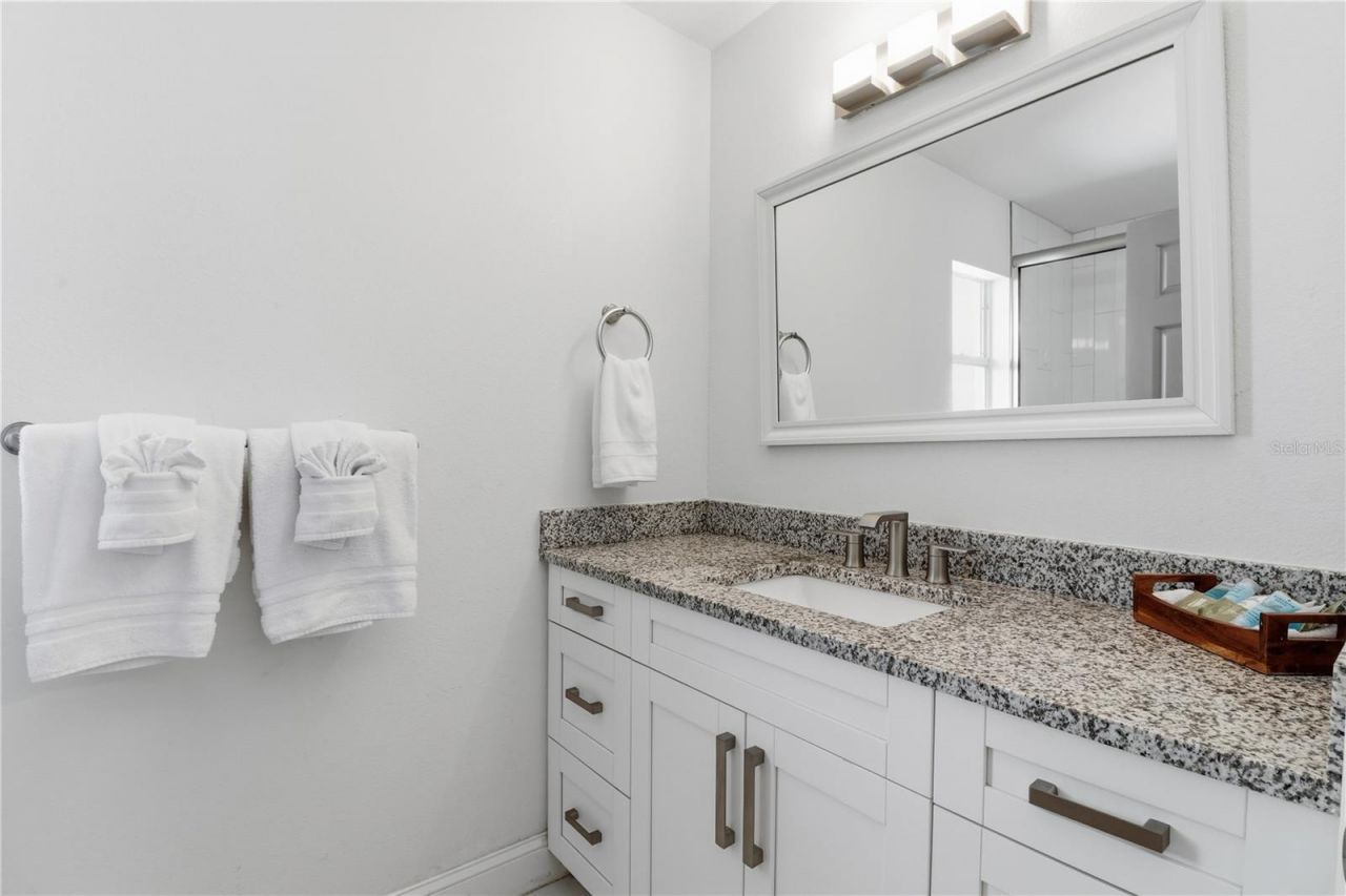 630 Corwood Drive , Sarasota, FL 34234 Photo