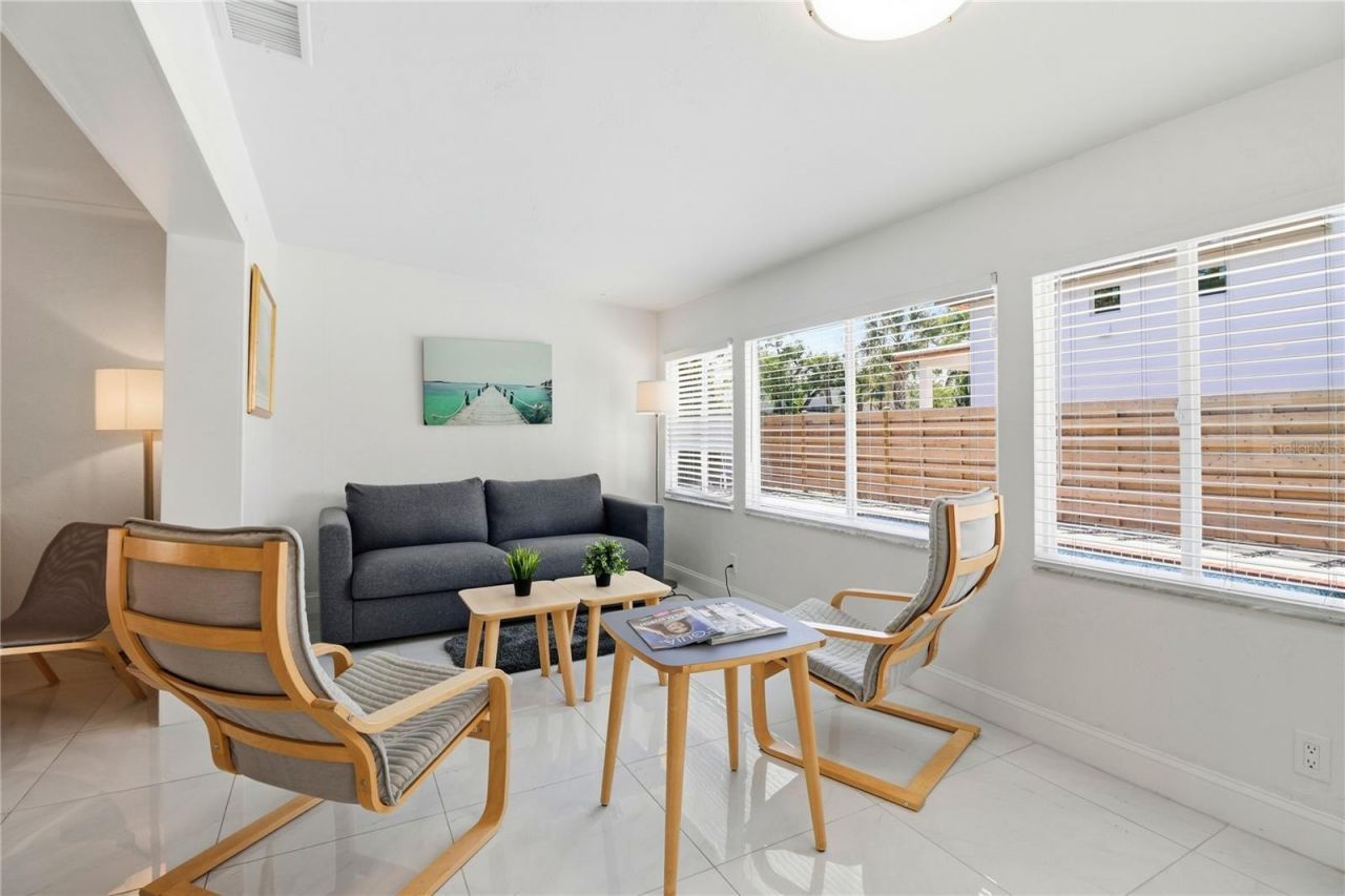 630 Corwood Drive , Sarasota, FL 34234 Photo