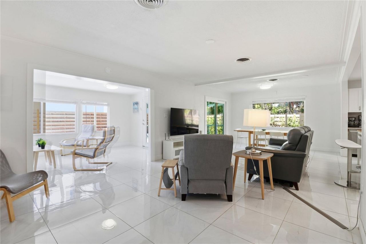 630 Corwood Drive , Sarasota, FL 34234 Photo