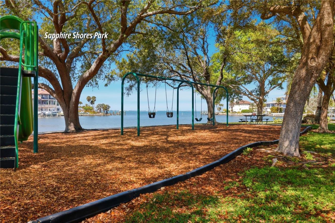 630 Corwood Drive , Sarasota, FL 34234 Photo