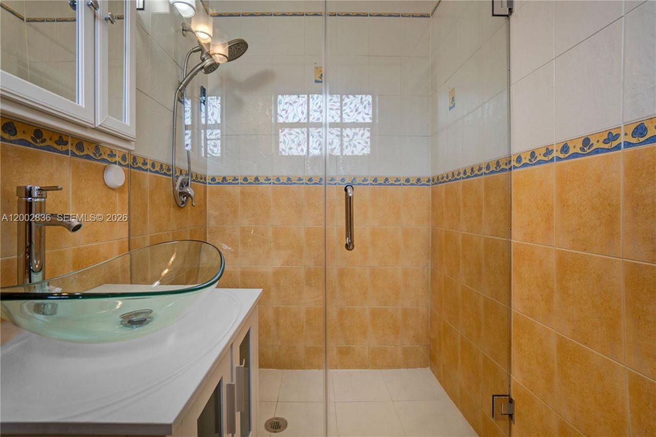 2310 De Soto Dr, Miramar, FL 33023 Photo