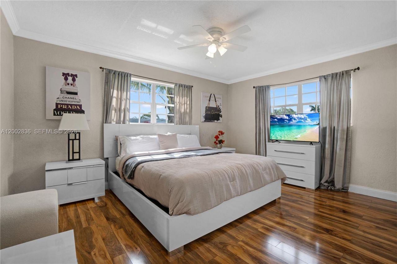 2310 De Soto Dr, Miramar, FL 33023 Photo