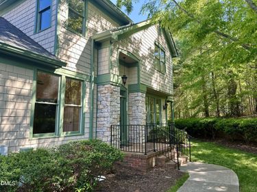 102 Presque Isle Lane, Unit Bldg 100, Chapel Hill, NC 27514