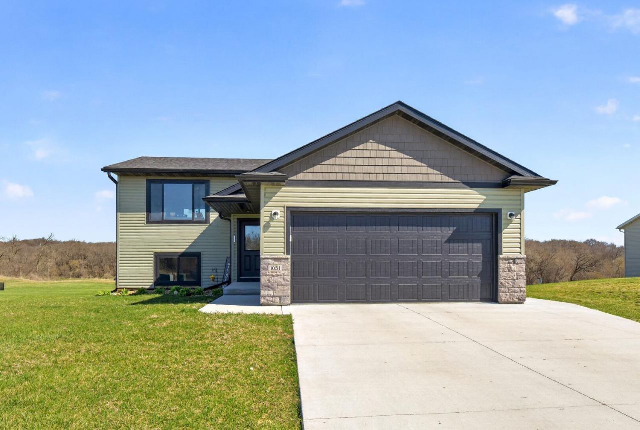 1051 3rd Street , Wanamingo, MN 55065