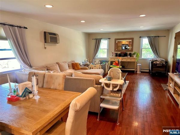 61 Washington Avenue 1, LITTLE FERRY, NJ 07643