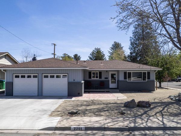 2201 Glenn Drive, Carson City, NV 89703