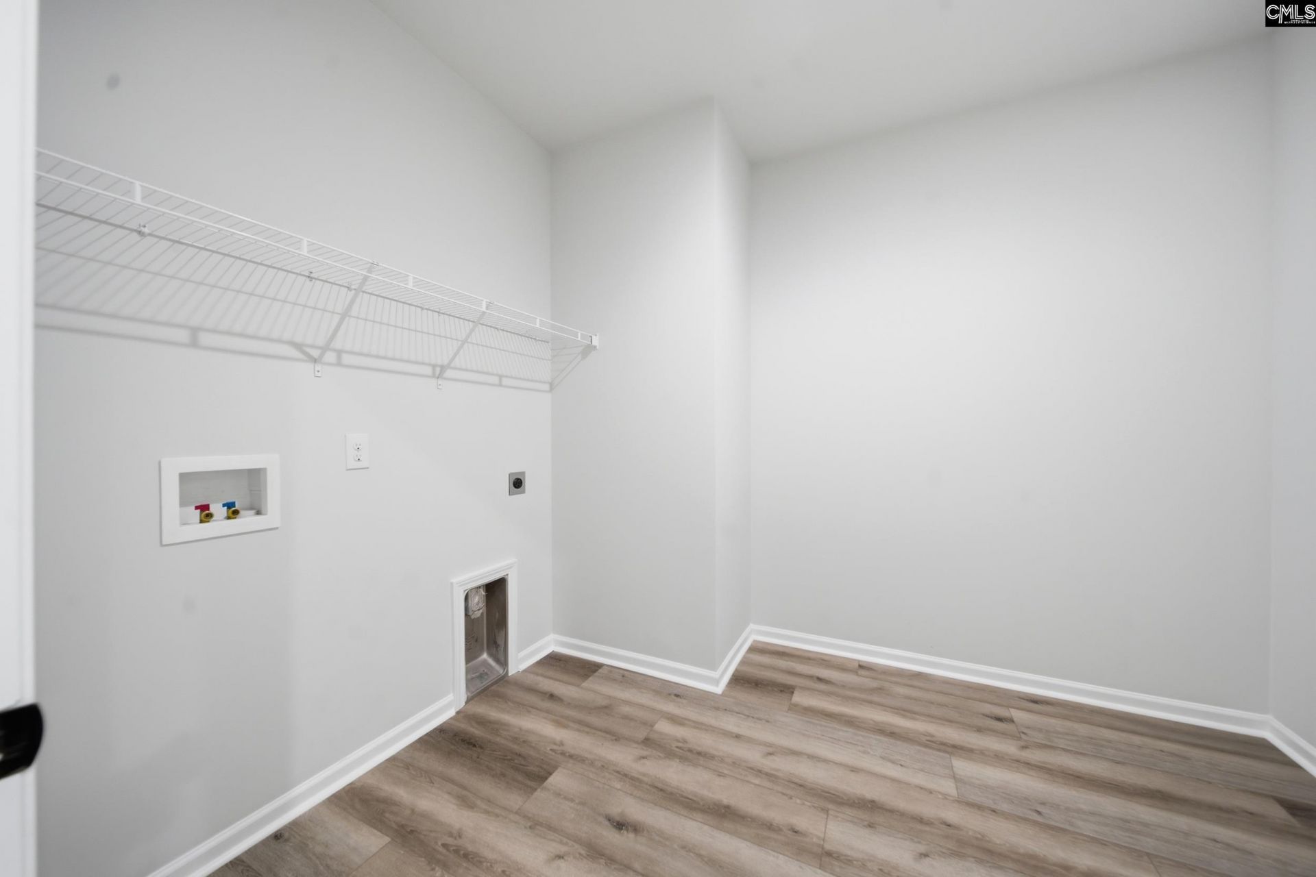 111 Tall Pines Road  Photo 12