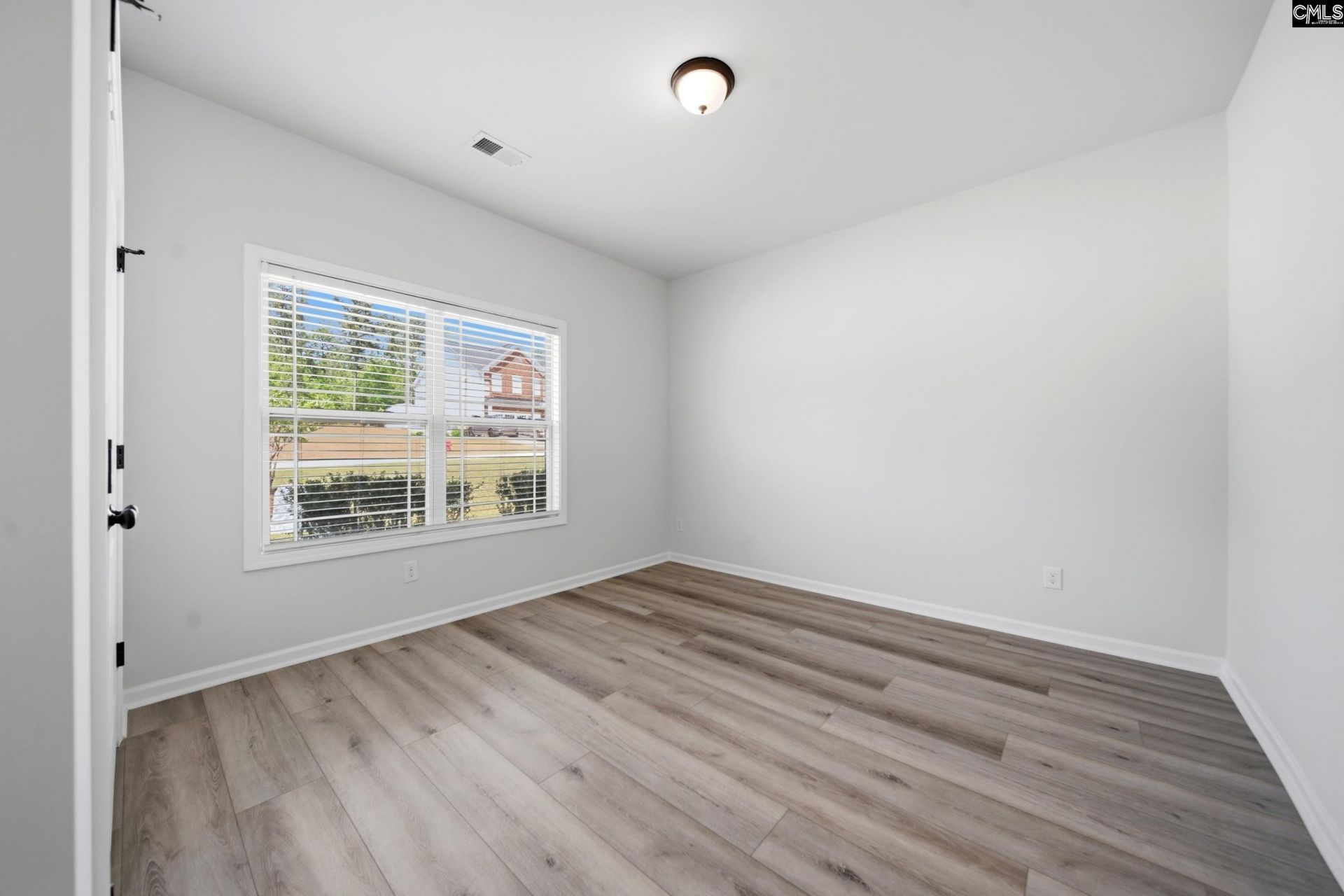 111 Tall Pines Road  Photo 4