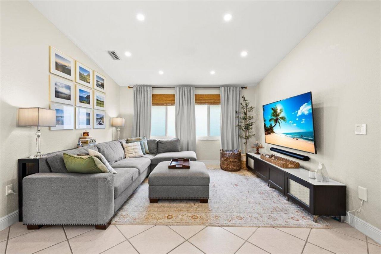 Please Call For Address, Miami Lakes, FL 33018 Photo