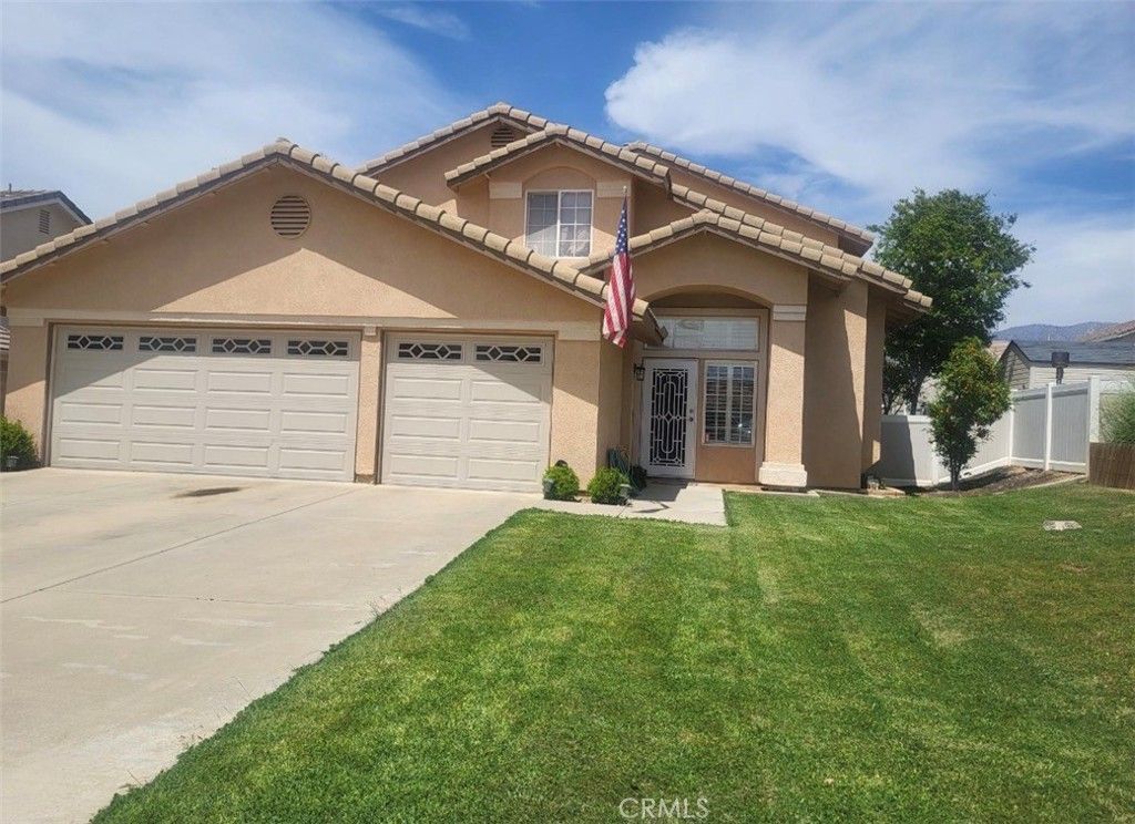 566 Cedar View, Beaumont, CA 92223 Main Photo
