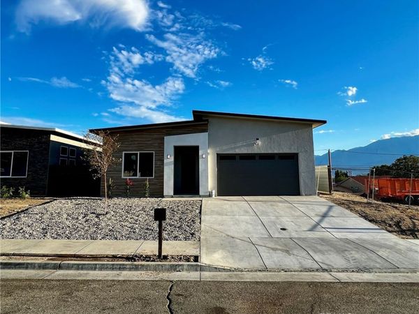 66231 3rd , Desert Hot Springs, CA 92240