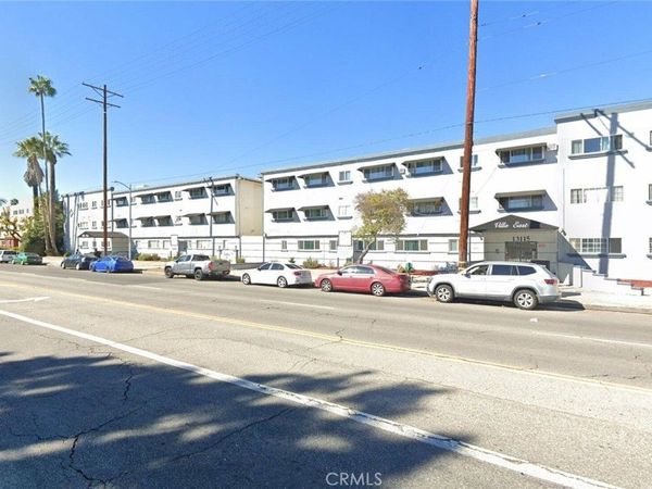 13129 Oxnard Street , Unit 9, Valley Glen, CA 91401