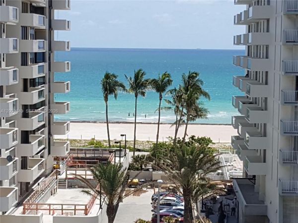 5700 Collins Ave, Unit 8A, Miami Beach, FL 33140