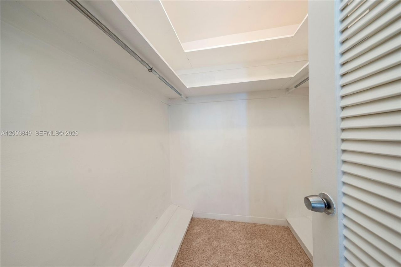 5700 Collins Ave, Unit 8A, Miami Beach, FL 33140 Photo