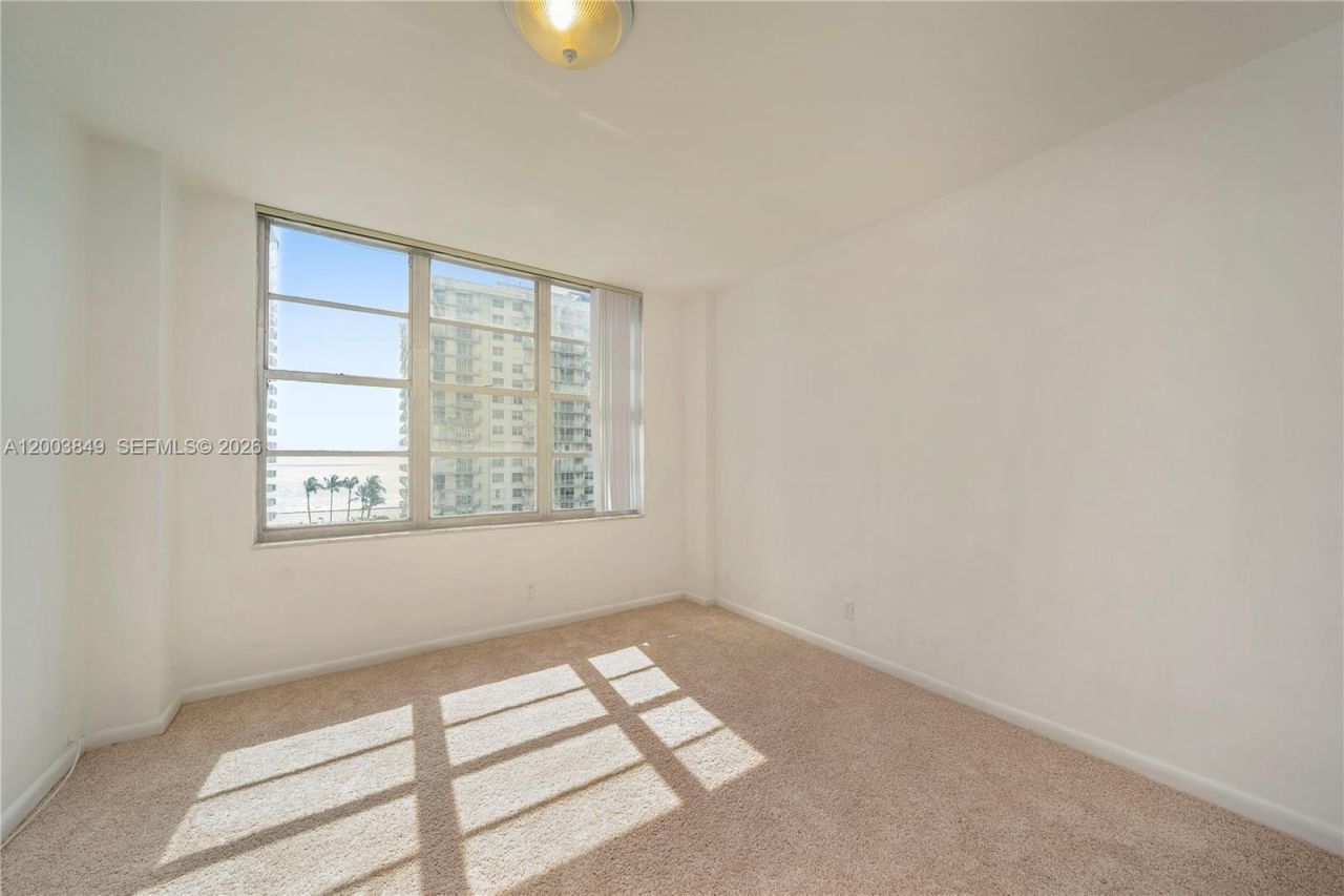 5700 Collins Ave, Unit 8A, Miami Beach, FL 33140 Photo
