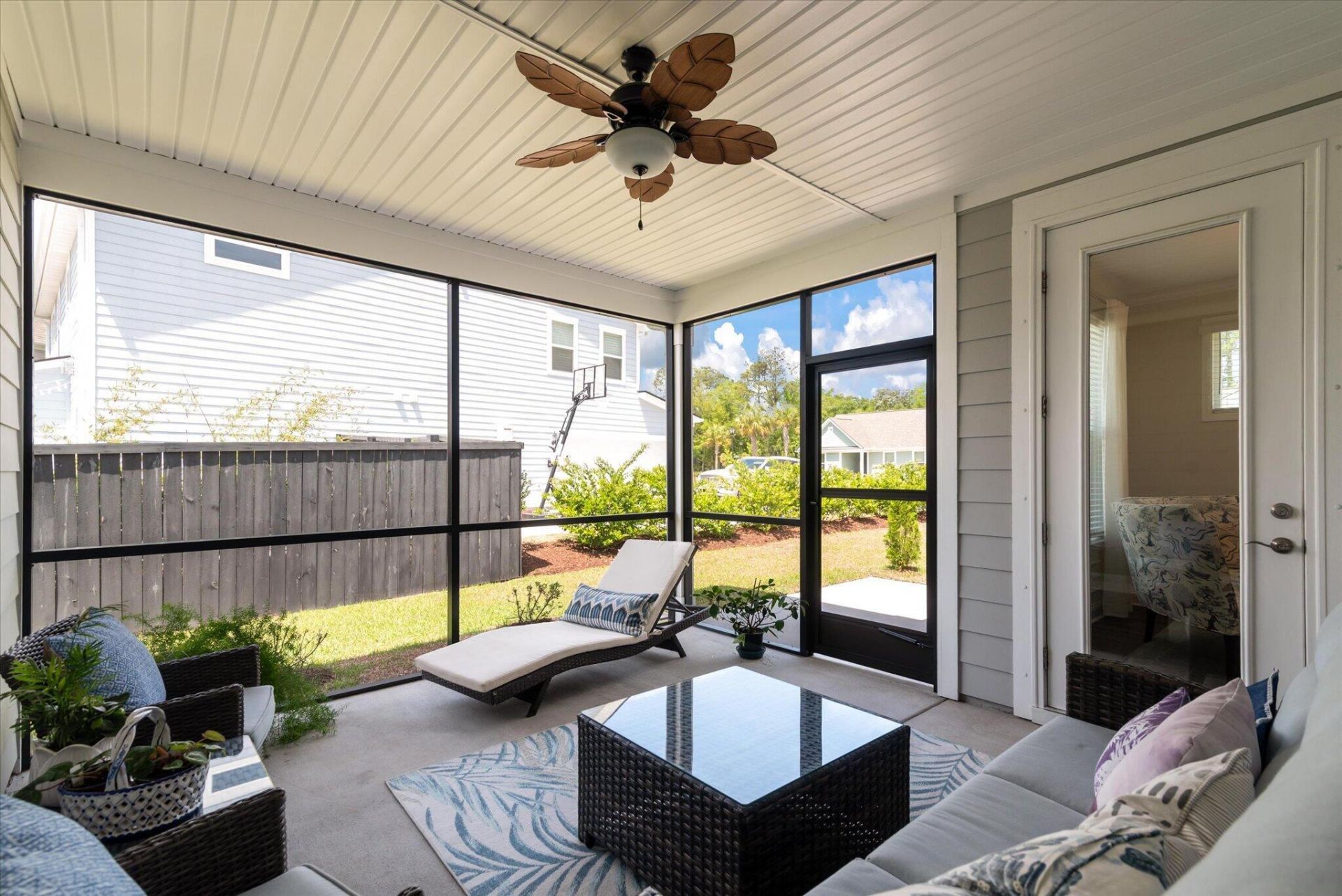 2020 Parish House Circle Photo 6