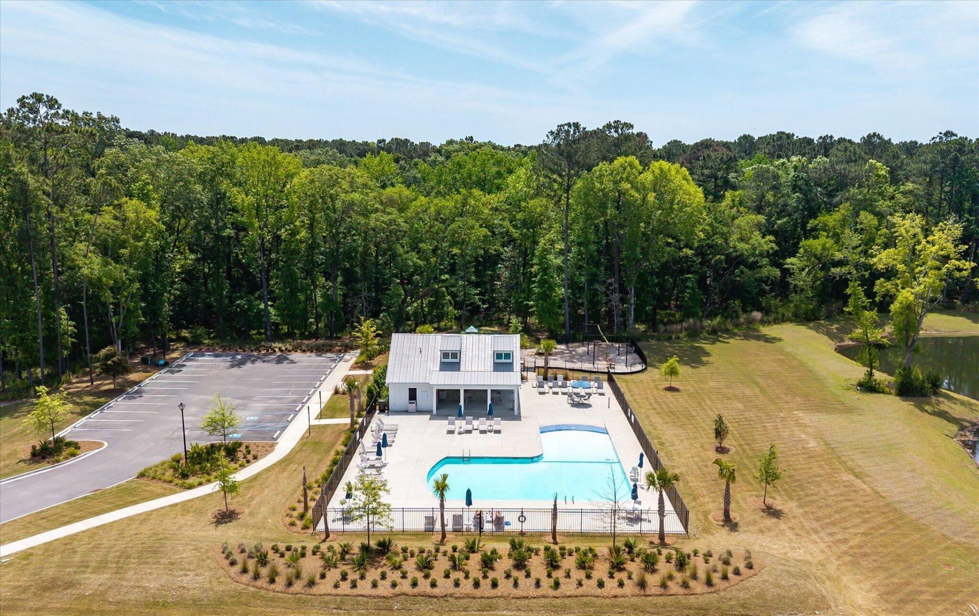 2020 Parish House Circle Photo 7