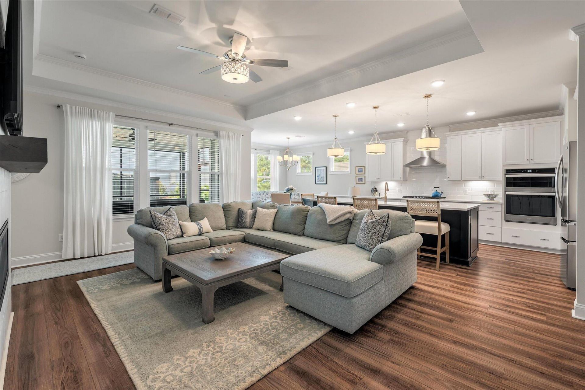 2020 Parish House Circle Photo 8