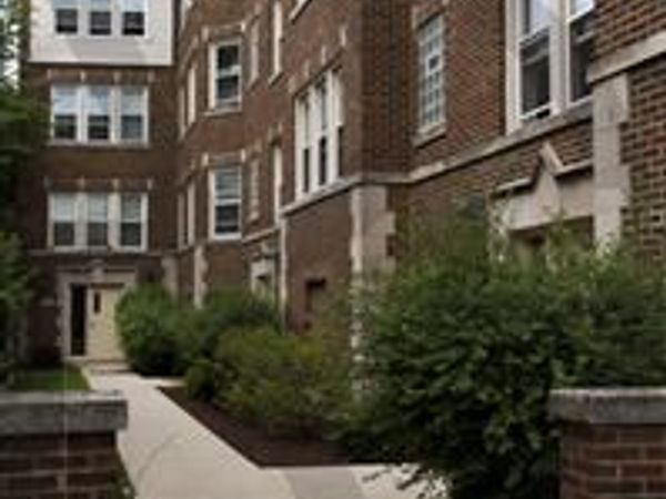 2948 N Albany Avenue , Unit 1W, Chicago, IL 60618