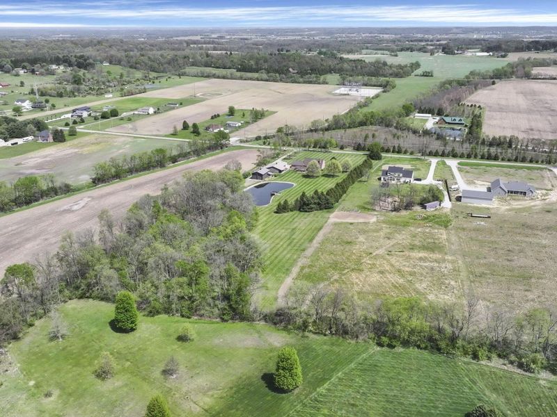 1995 Pickerington Road NW, Carroll, OH 43112 Photo 13