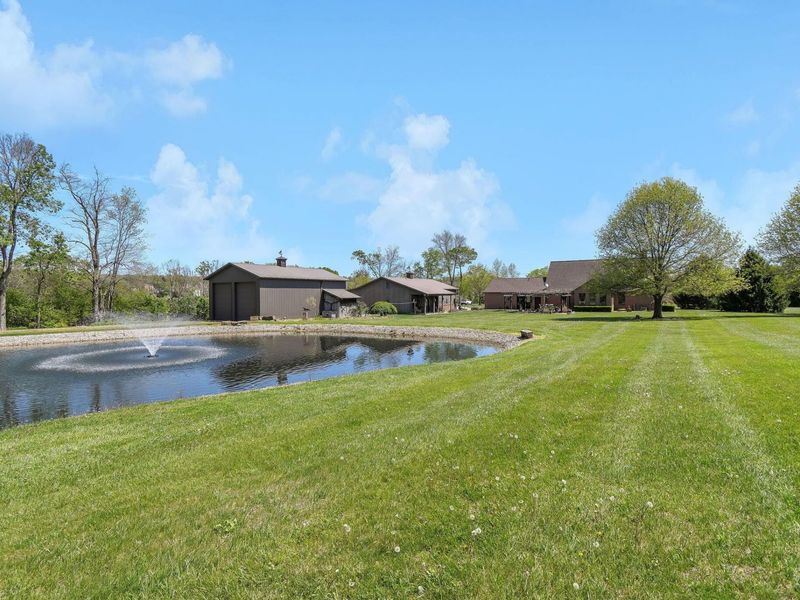 1995 Pickerington Road NW, Carroll, OH 43112 Photo 7