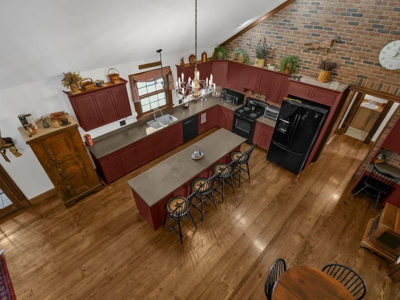 1995 Pickerington Road NW, Carroll, OH 43112 Photo 8