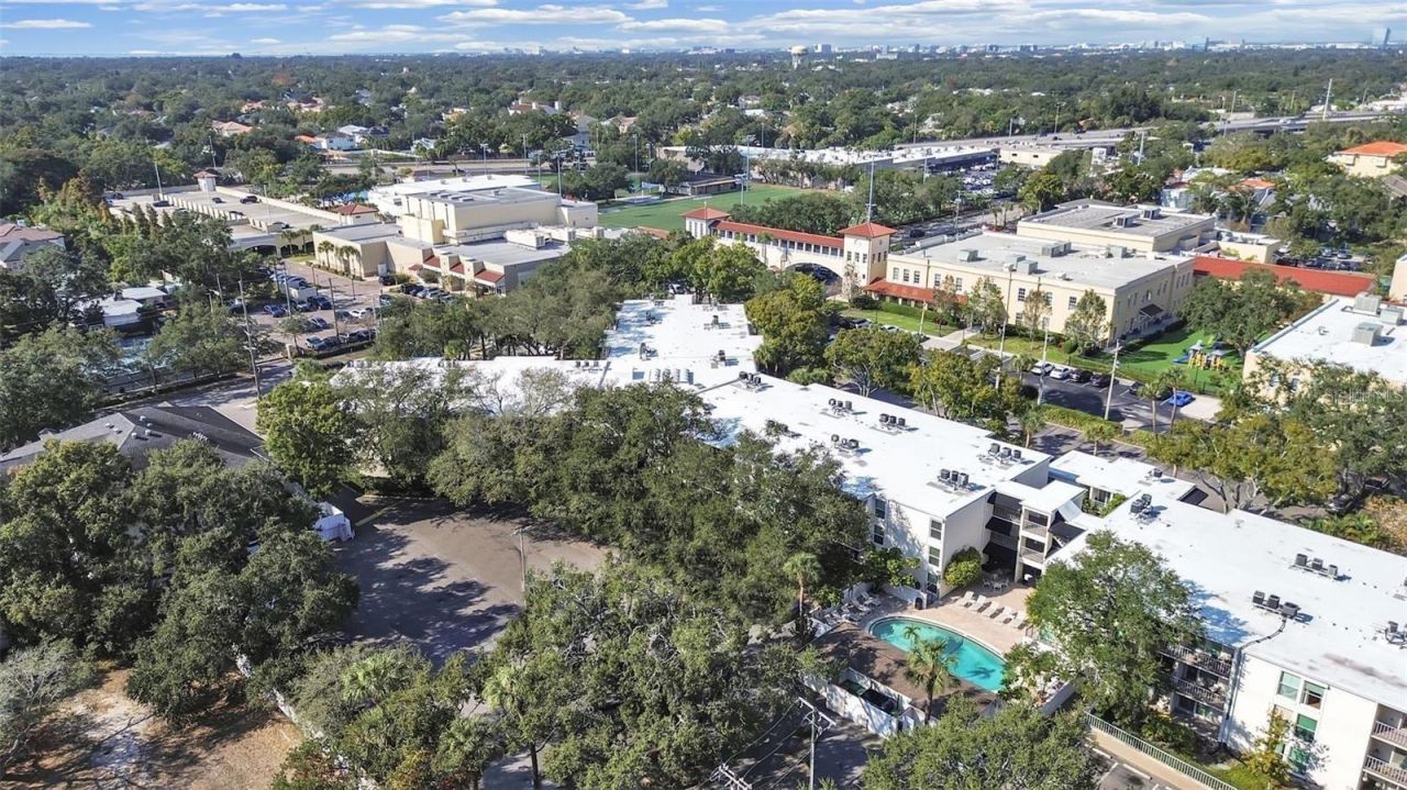 3325 Bayshore Boulevard, Unit F36, Tampa, FL 33629 Photo