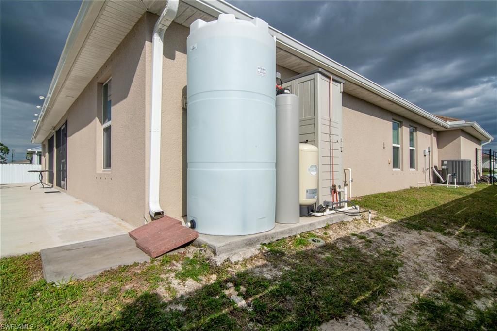 1513 NE 43rd Ter, Cape Coral, FL 33909 Photo