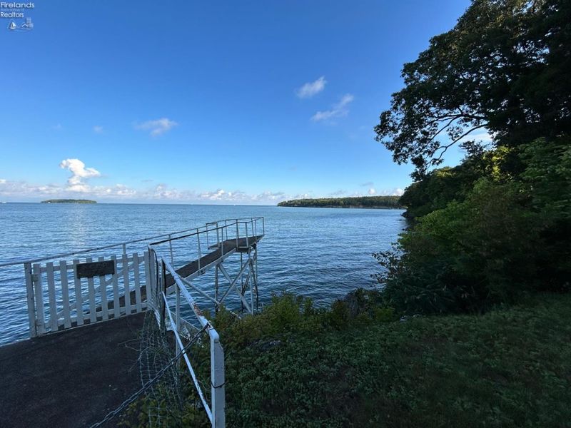 1839 Put In Bay Road, Put in Bay, OH 43456 Photo 20