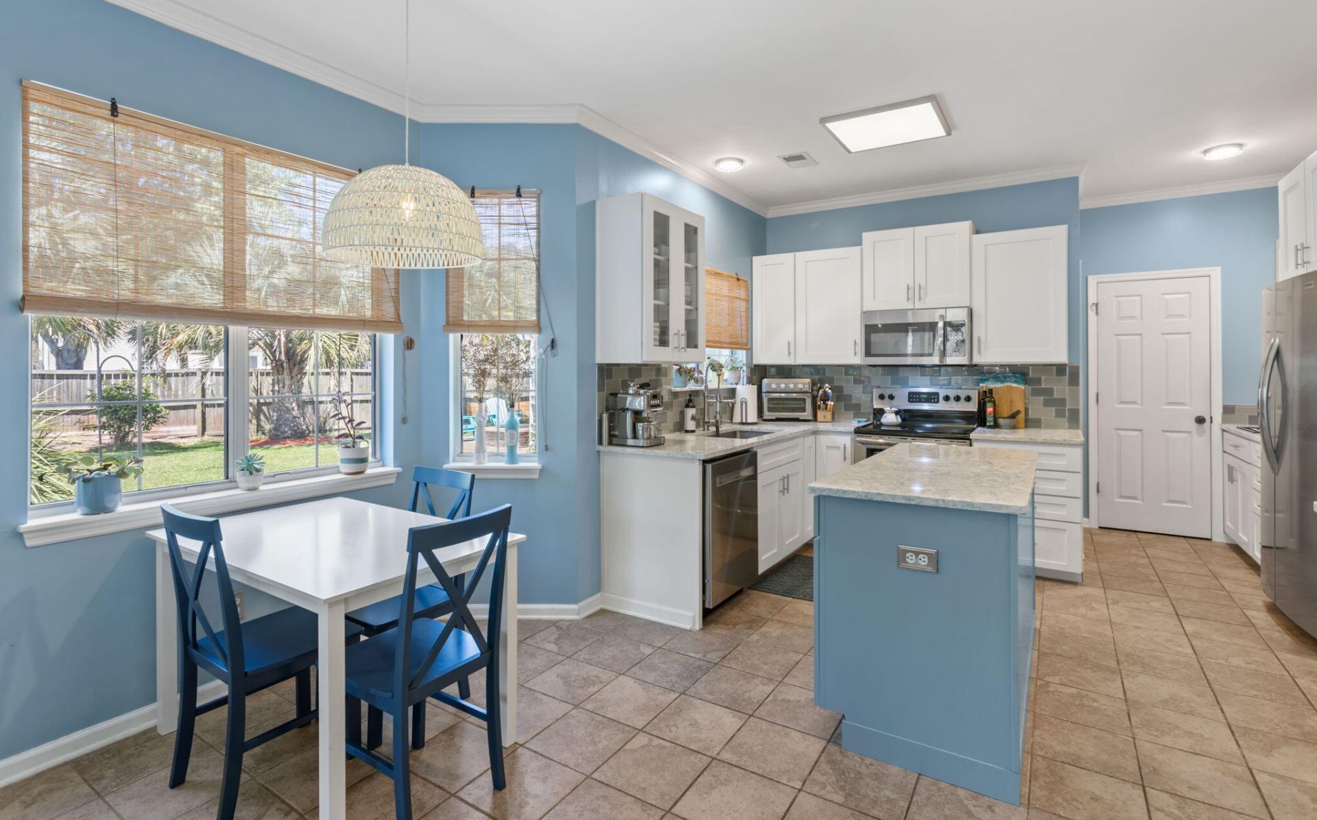 8527 Long Meadow Drive Photo 12