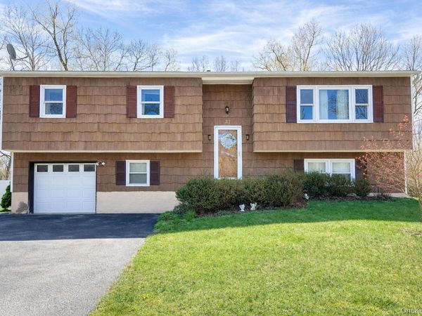 37 Half Hollow, Monroe, NY 10950